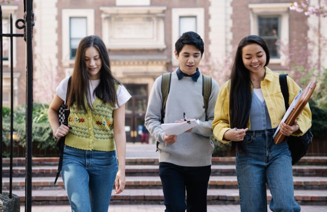 Stages de pré-rentrée lycée - COURS DE FRANCE