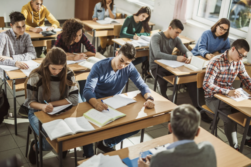 Stages de pré-rentrée classes préparatoires (BCPST, Maths Sup/Spé, ECG) - COURS DE FRANCE